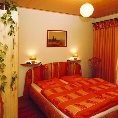 Holiday - Dos09040-f Дом отдыха *